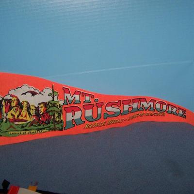 LOT 74 GREAT VINTAGE PENNANTS-SOUTH DAKOTA