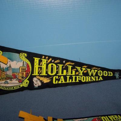 LOT 78 GREAT VINTAGE PENNANTS--CALIFORNIA HOLLYWOOD