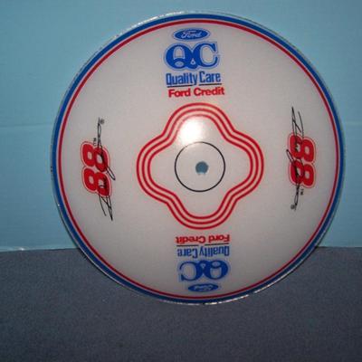 LOT 81 SUPER COLLECTABLE 88 DALE JARRETT NASCAR CEILING LAMP SHADE