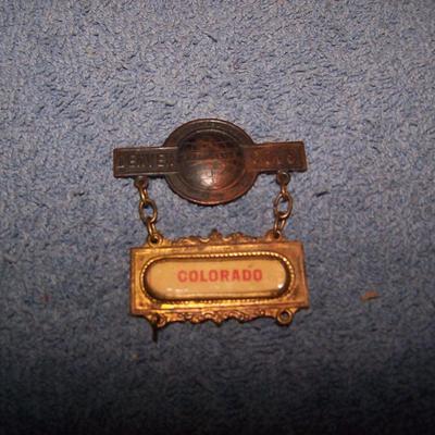 LOT 82 WONDERFUL OLD PINS/RIBBONS--VETERANS/FRATERNAL ++