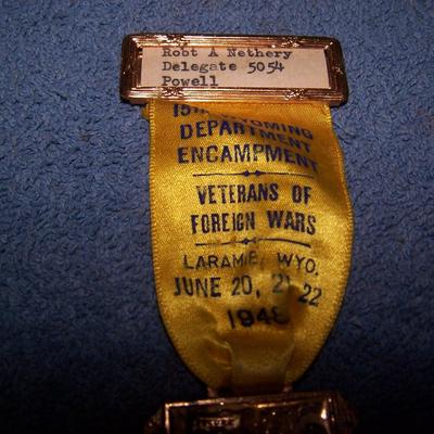 LOT 82 WONDERFUL OLD PINS/RIBBONS--VETERANS/FRATERNAL ++