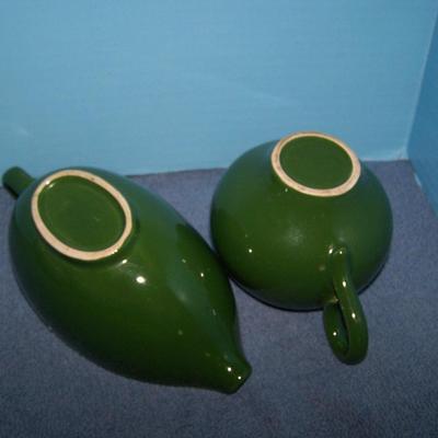 LOT 83 GREAT VINTAGE DINNERWARE