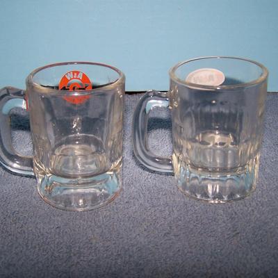 LOT 84 INTERESTING VINTAGE ADVERTISING ITEMS