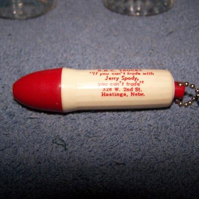 LOT 84 INTERESTING VINTAGE ADVERTISING ITEMS