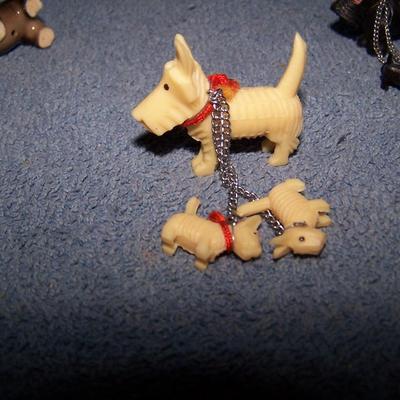 LOT 86 ADORABLE VINTAGE MINI SCOTTI DOGS