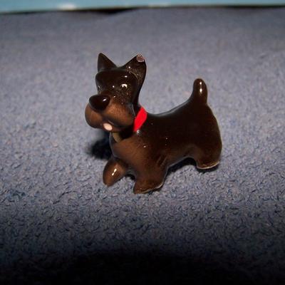 LOT 86 ADORABLE VINTAGE MINI SCOTTI DOGS