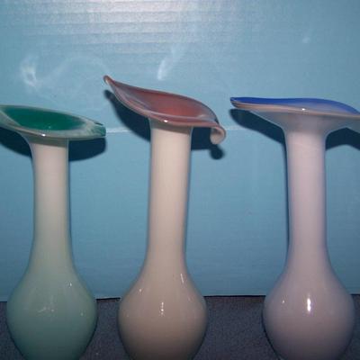 LOT 96 LOVELY COLLECTABLE JACK IN THE PULPIT ART GLASS VASES