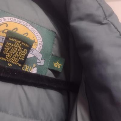 Collection of Men's Jackets- Assorted Makers- Four Pieces- Approx Size Medium- Large