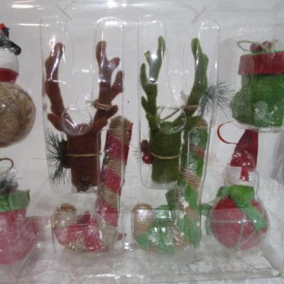 New pkg 8 Christmas ornaments