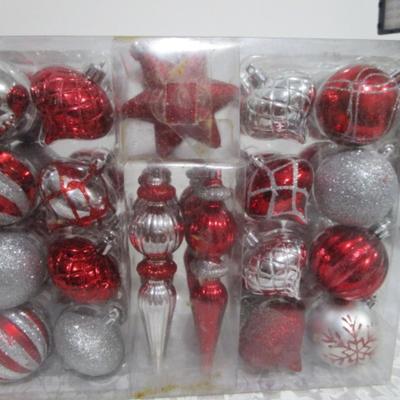 New pkg 43 shatterproof Christmas ornaments