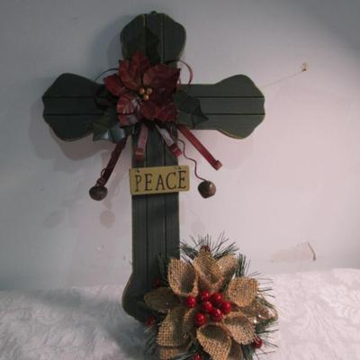 Cross-poinsettia plaque & small wreath