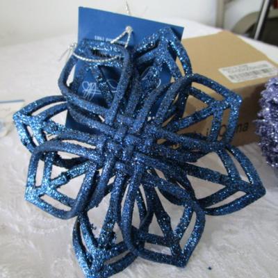 3 new Christmas ornaments