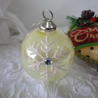 3 new Christmas ornaments