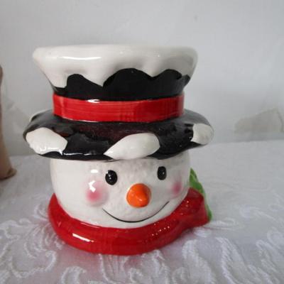 New pkg 10 plaid Christmas bows, Snowman candle holder, reindeer décor