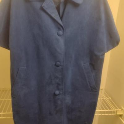 Vintage Harilela's of Hong Kong Ladies Short Sleeve Blazer/Coat- Approx 40" Long