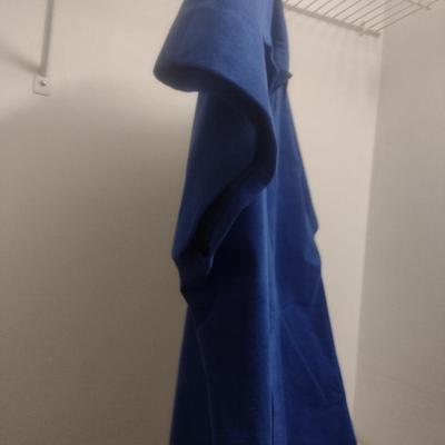 Vintage Harilela's of Hong Kong Ladies Short Sleeve Blazer/Coat- Approx 40" Long