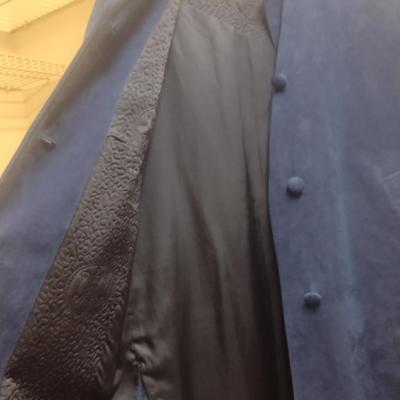 Vintage Harilela's of Hong Kong Ladies Short Sleeve Blazer/Coat- Approx 40" Long