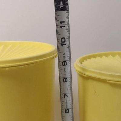 Collection of Vintage Tupperware Nesting Canisters with Lids- Four Pieces