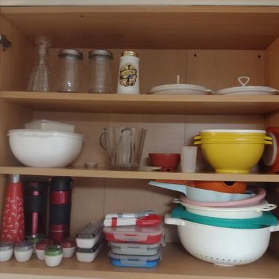 Assorted Kitchen Ware