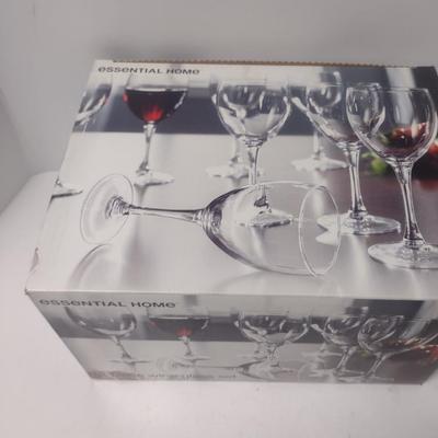 Essential Home Wine Glasses- Twelve Pieces
