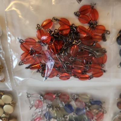 Sale Photo Thumbnail #420: This auction lot is for a grouping of Five Rosaries and Two Chaplets. Quite a nice collection. Ready for personal use or gifting. Buying as a lot.