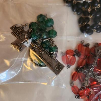 Sale Photo Thumbnail #417: This auction lot is for a grouping of Five Rosaries and Two Chaplets. Quite a nice collection. Ready for personal use or gifting. Buying as a lot.