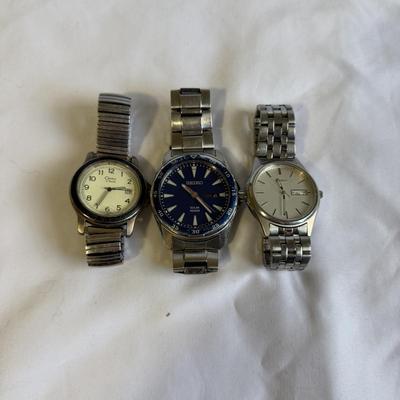 Two Seiko & One Bulova Watch (G-MG)