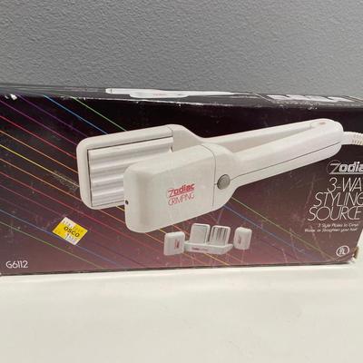 Zodiac crimping/styling tool