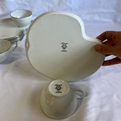 Noritake ‘Casablanca’ Tea/Coffee Set for 6 (G-RG)