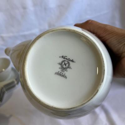 Noritake ‘Casablanca’ Tea/Coffee Set for 6 (G-RG)
