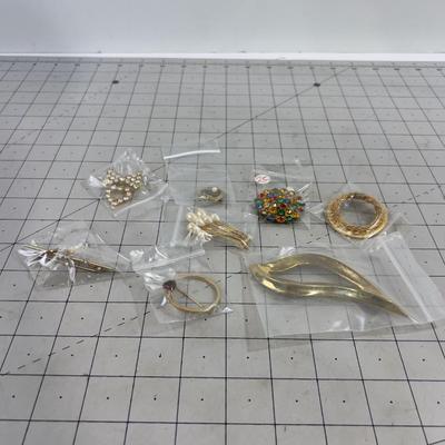 Sale Photo Thumbnail #367