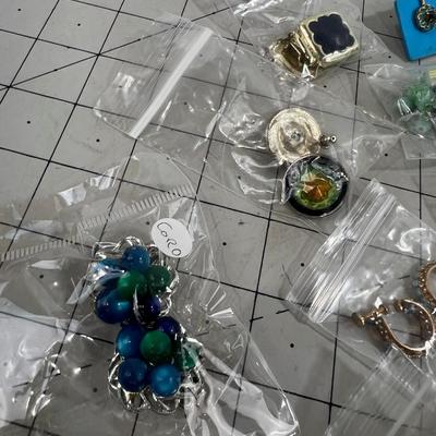 Sale Photo Thumbnail #395