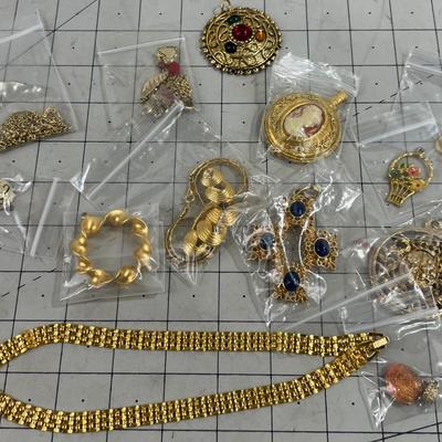 Sale Photo Thumbnail #455