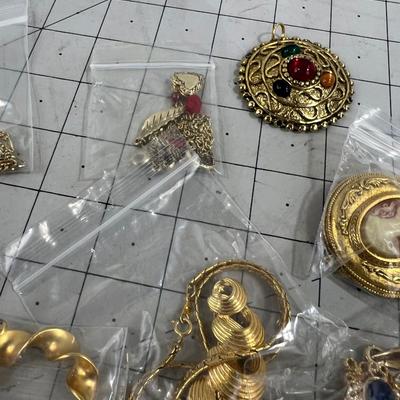 Sale Photo Thumbnail #458