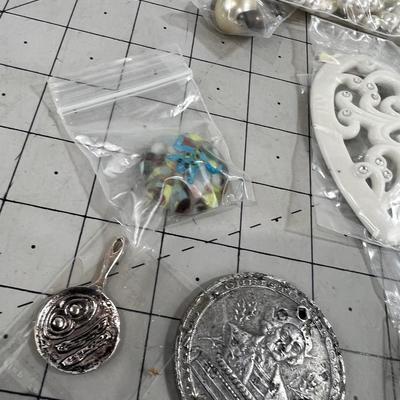 Sale Photo Thumbnail #468