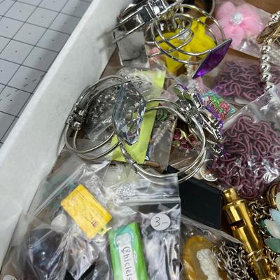 Large Lot of Costume Jewelry, Mixed Lot plus Gold Toned Chain for Décor'