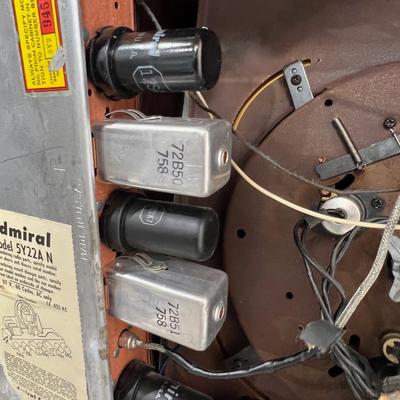 ADMIRAL Bakelite Record Player & Radio 