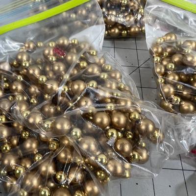 Gold Plastic Garland 
