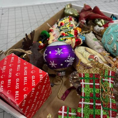 Mixed Lot of Ornaments 