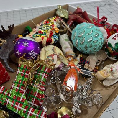 Mixed Lot of Ornaments 