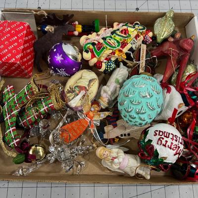Mixed Lot of Ornaments 