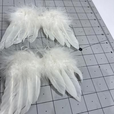 White Feather Center Piece and Angel Wings
