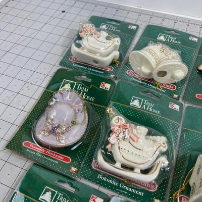 Trim a Home NEW 11 total NEW ornaments 