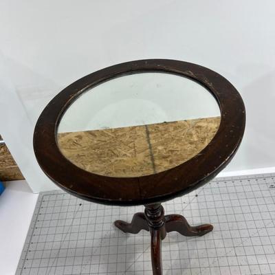 Small Mohogany Side Table with Mirrored Top 