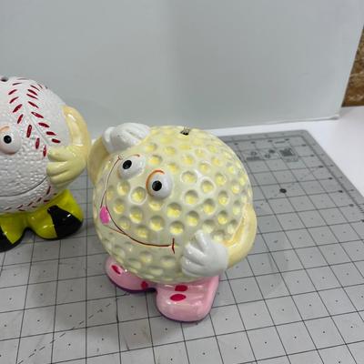 (4) Ceramic BALL Banks!!