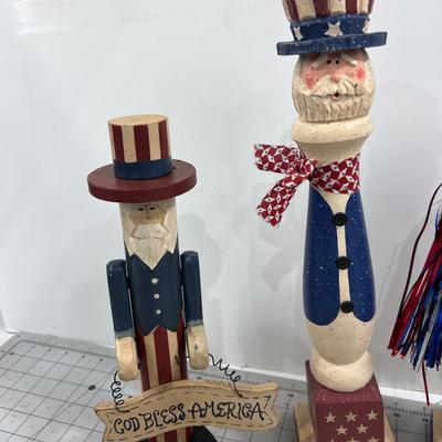 Let Freedom Ring Again, WOOD Uncle Sam's 