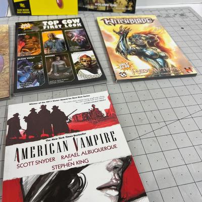 7 Mixed Lot of Graphic Novels
