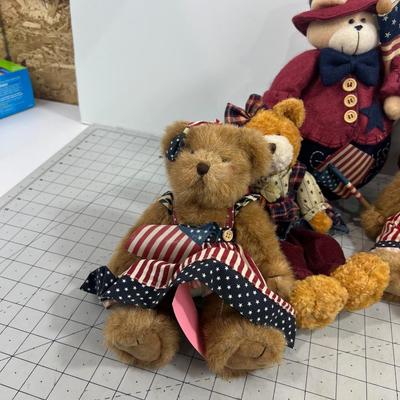 Collection of Patriotic BEARS! 