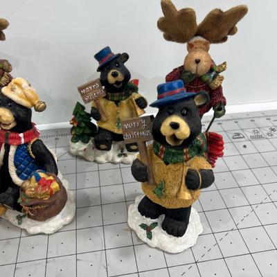 8 Decors for the Holidays; Moose and Bear Figurines 