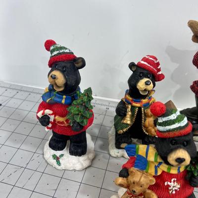 8 Decors for the Holidays; Moose and Bear Figurines 